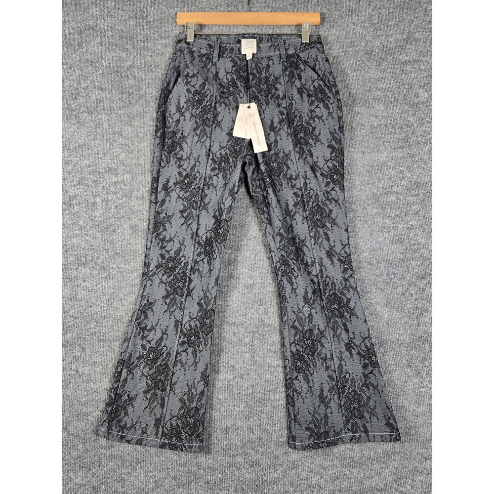 Cinq a Sept Evelyn Bonded Lace Cropped Pants Light Indigo Black Size 2‎